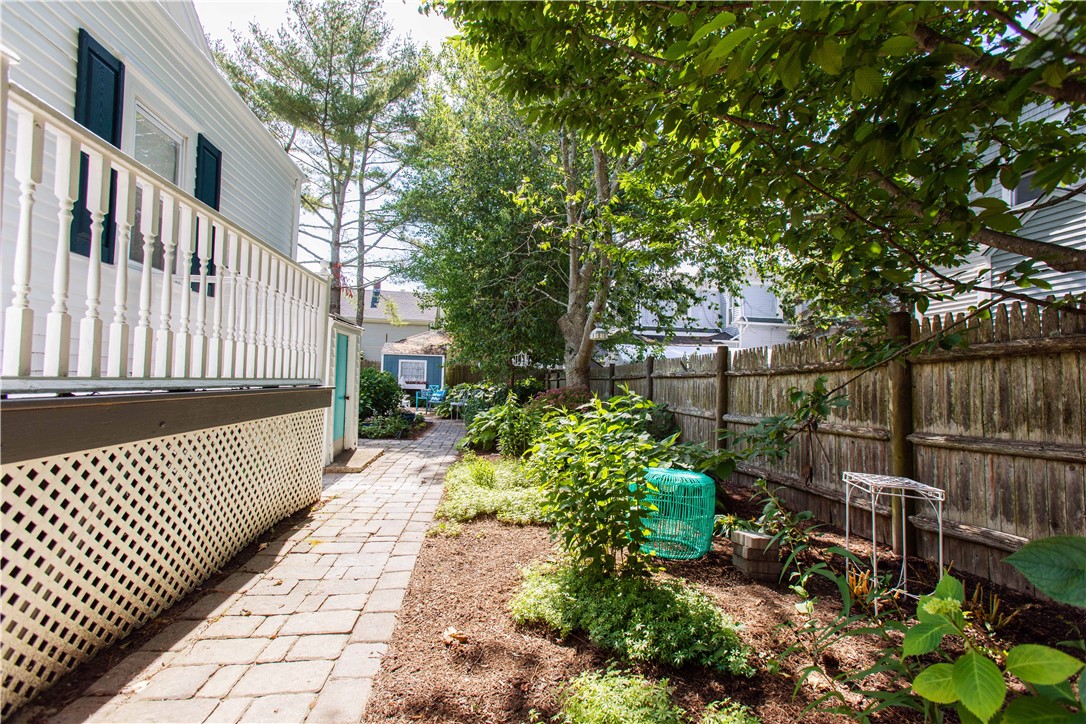 18 Lucas Avenue