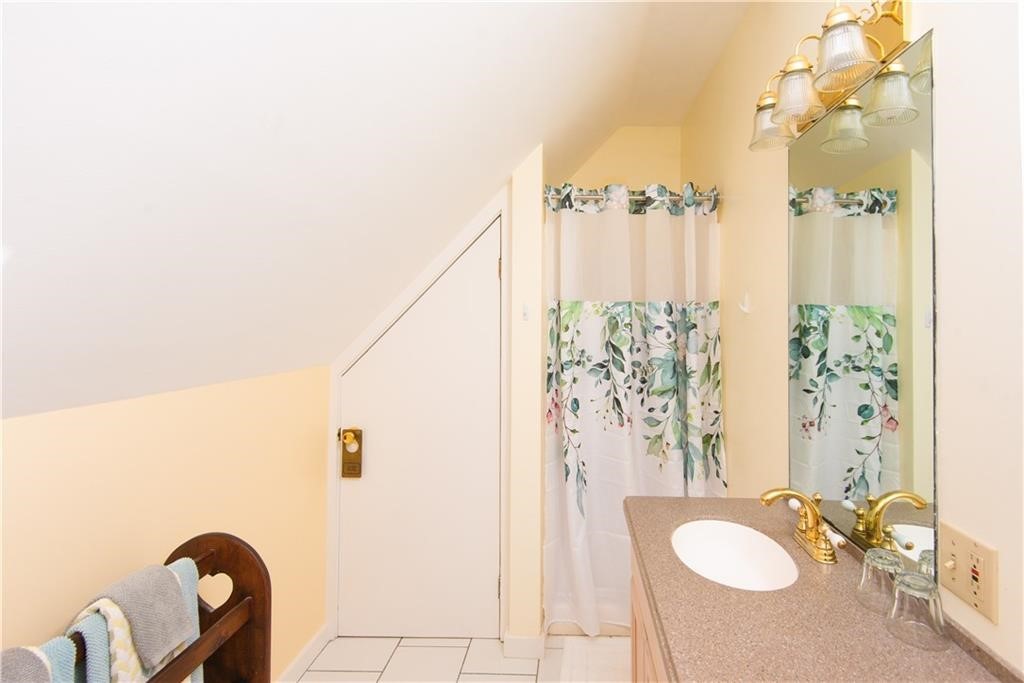 54 Malbone Road 1
