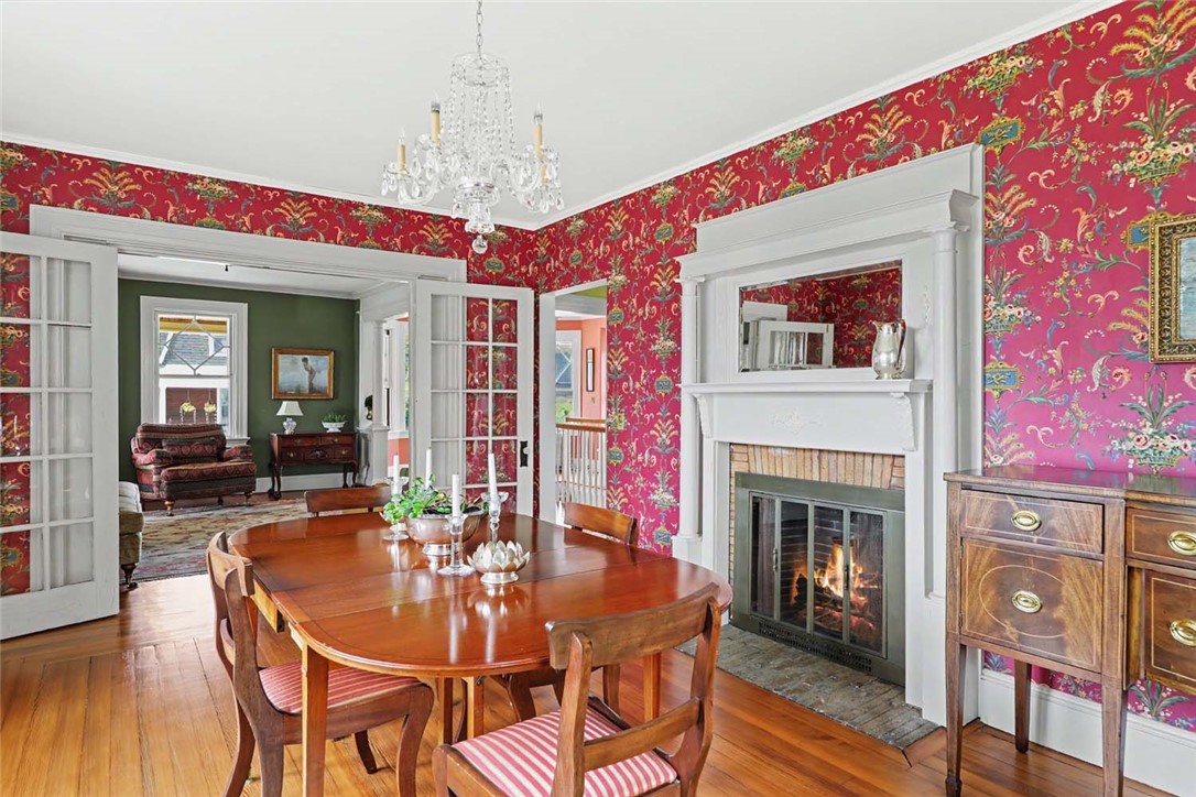 16 Hudson Place