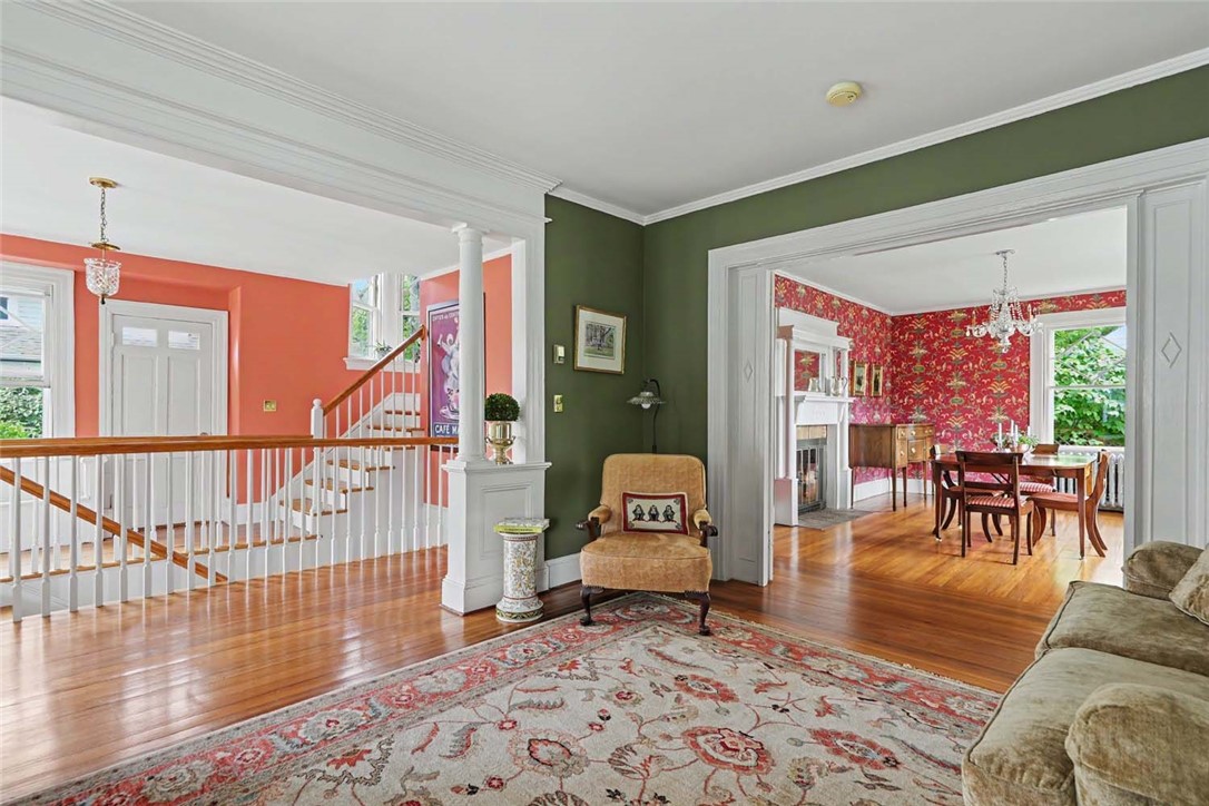 16 Hudson Place