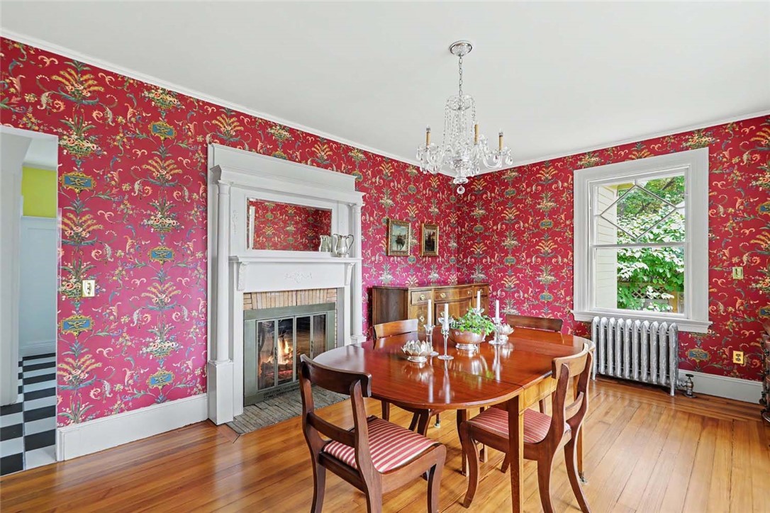 16 Hudson Place