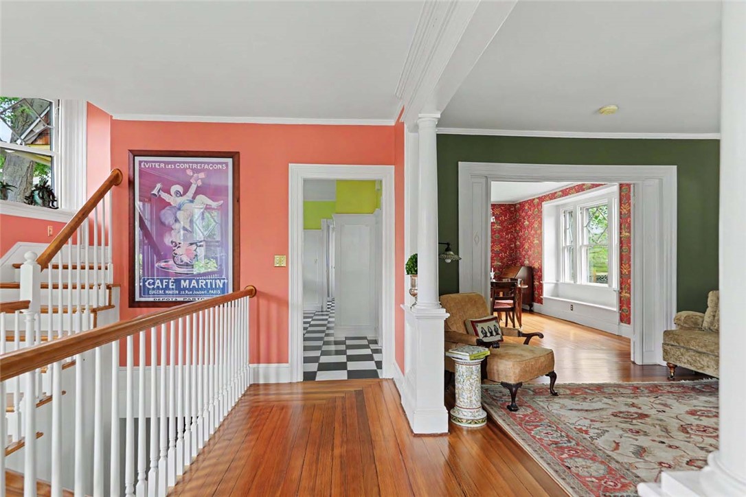 16 Hudson Place