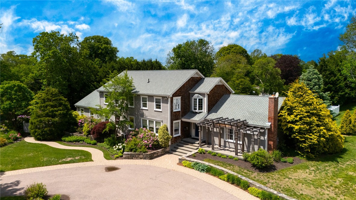 74 Oakwoods Drive