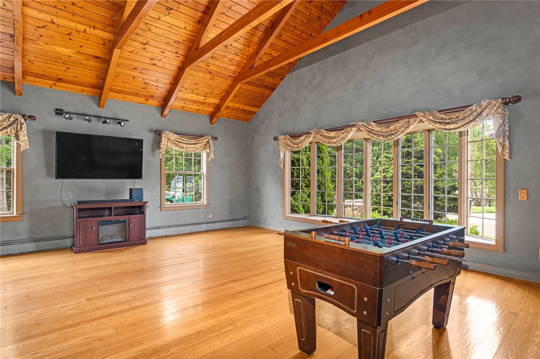 74 Oakwoods Drive