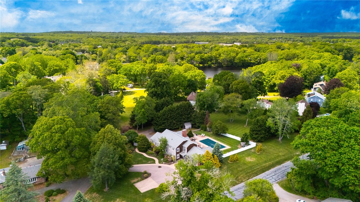 74 Oakwoods Drive