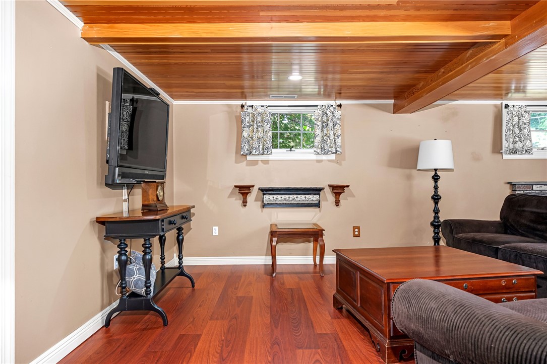 74 Oakwoods Drive