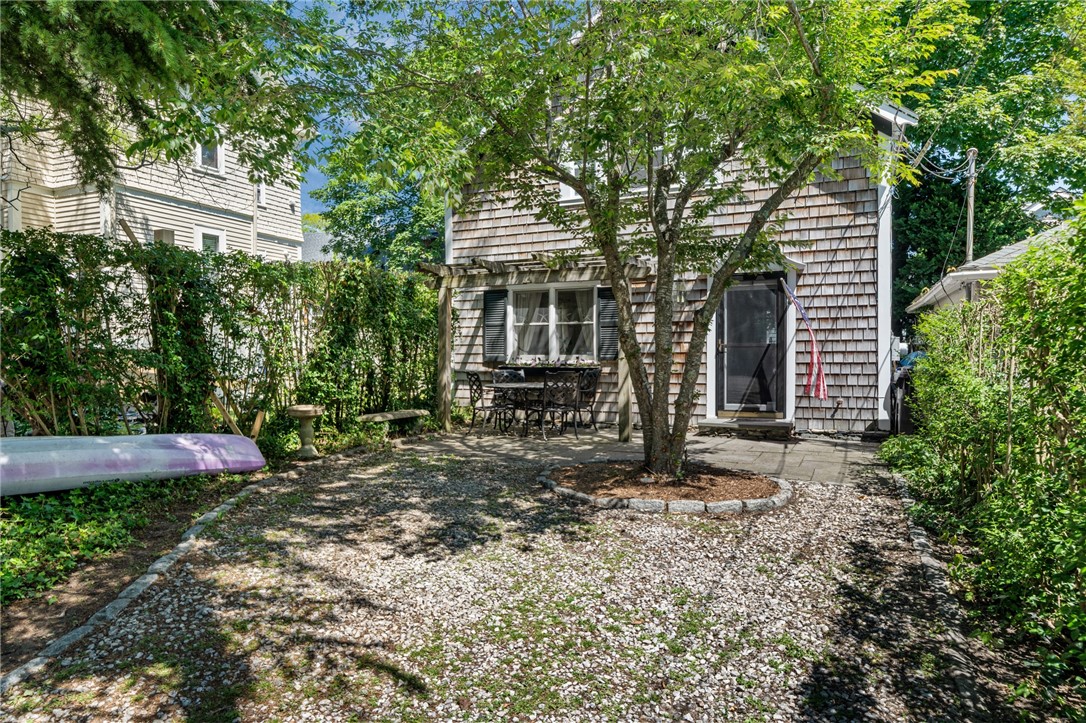 2 Lasalle Place