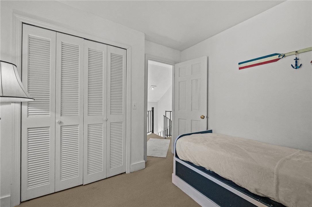 2 Lasalle Place