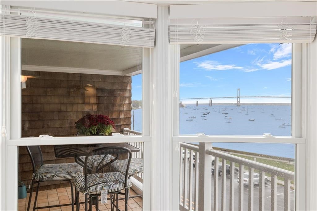 53 Conanicus Avenue 3A