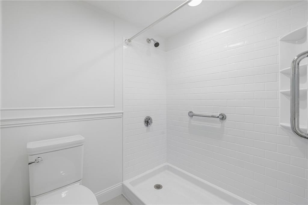 53 Conanicus Avenue 3A