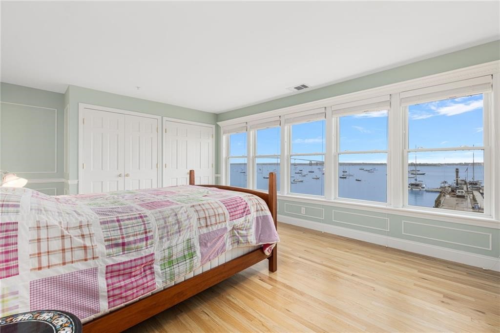 53 Conanicus Avenue 3A