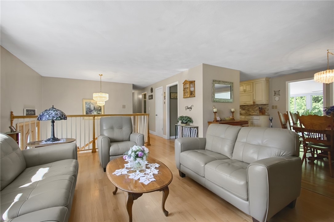 8 Eastward Drive