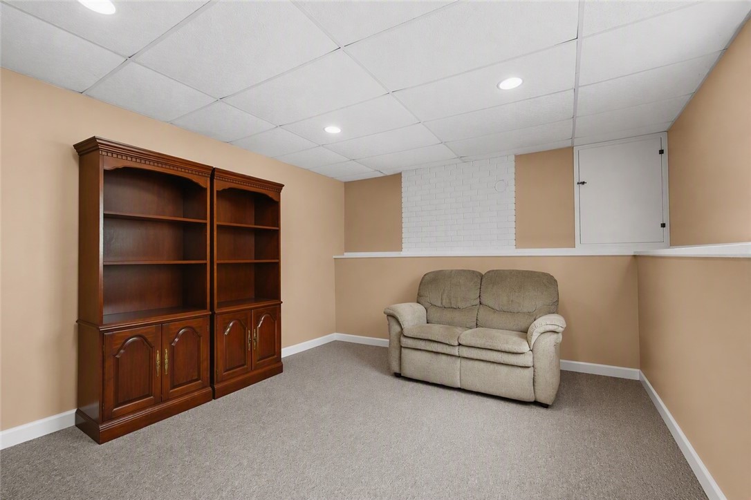 8 Eastward Drive