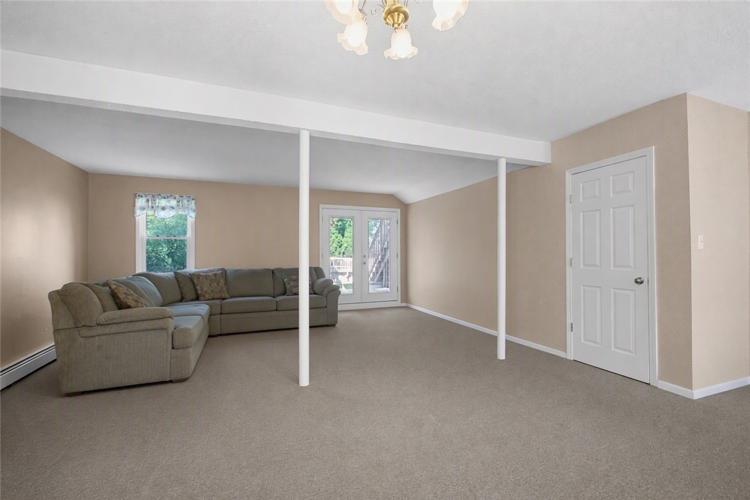 8 Eastward Drive