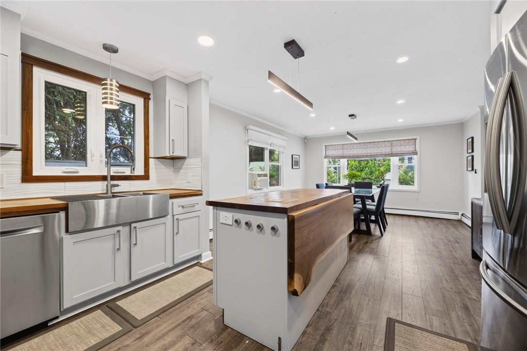 336 Williams Street