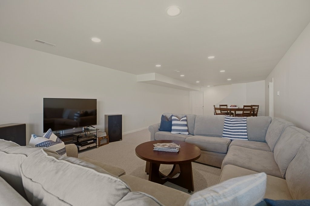 264 Rolling Hill Road 264