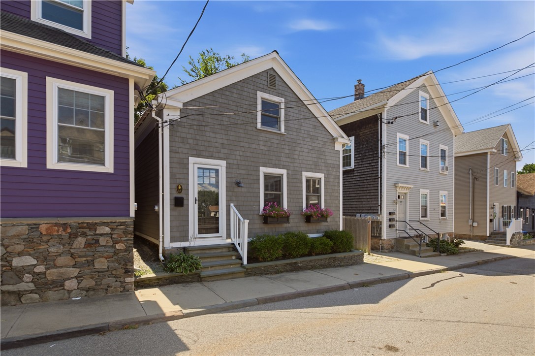 45 Holland Street