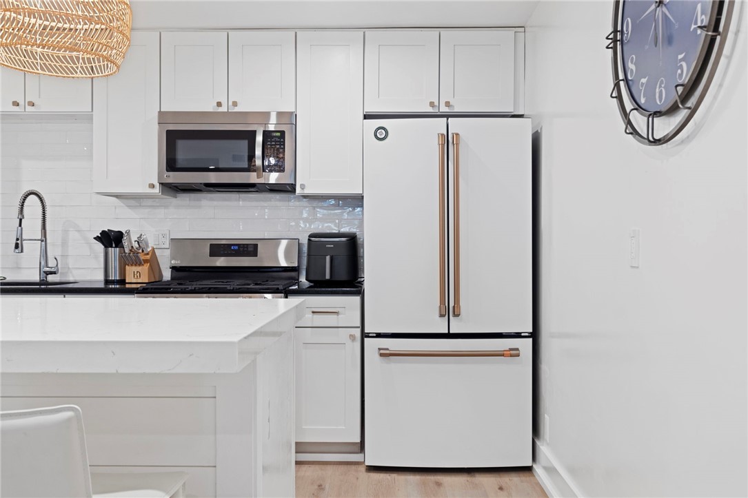 426 Spring Street B101