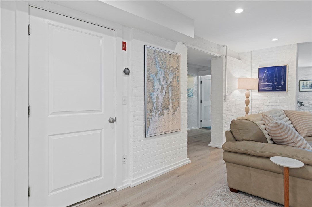 426 Spring Street B101