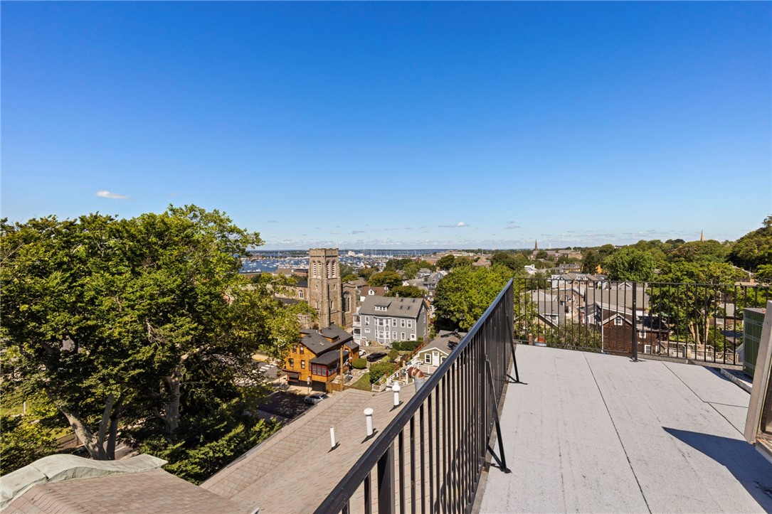 426 Spring Street B101