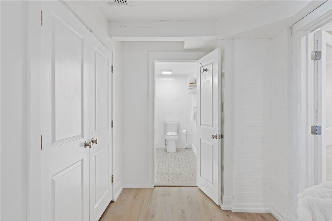 426 Spring Street B101