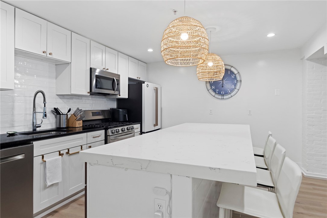 426 Spring Street B101