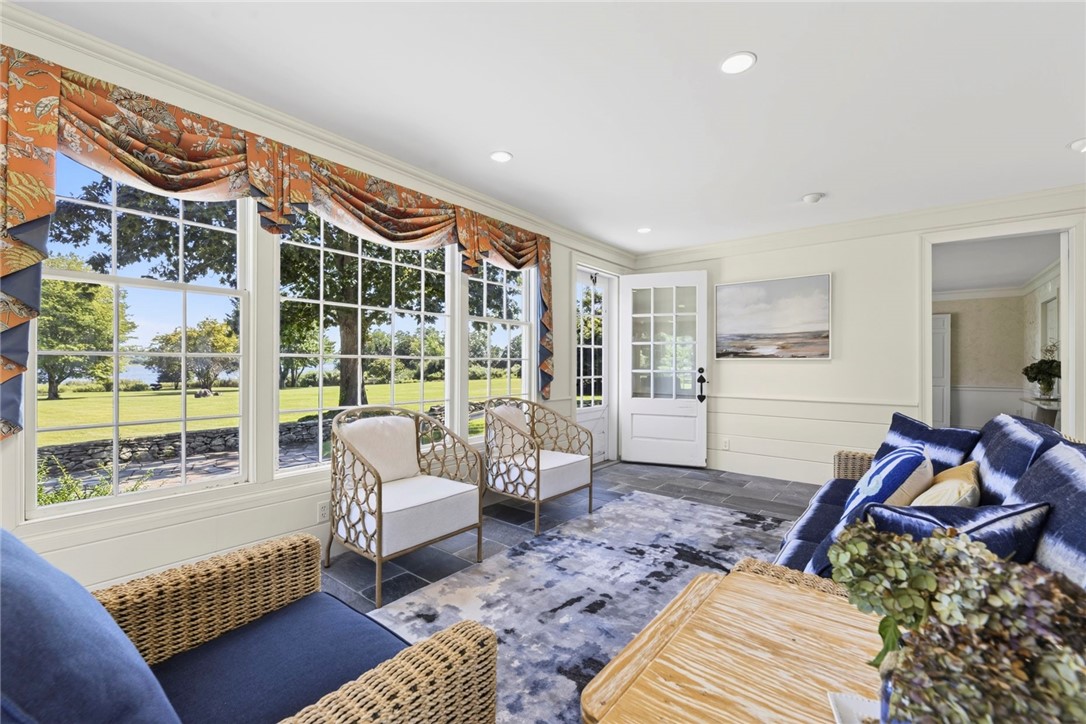 250 Rumstick Road