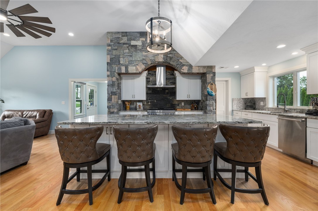 10 Maywood Road
