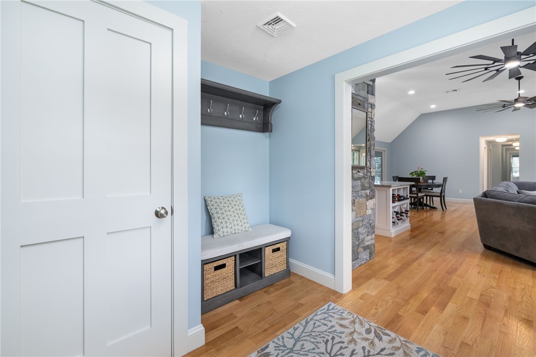 10 Maywood Road