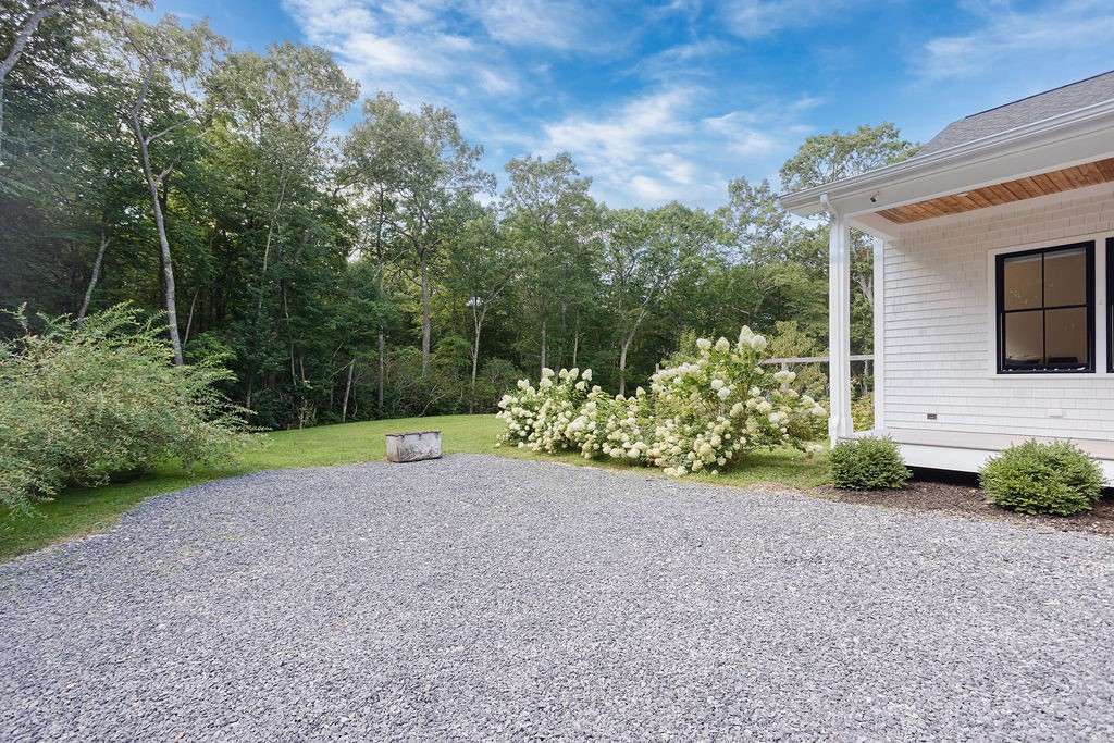 37 Amy Hart Path