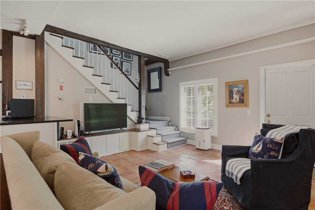 453 Bellevue Avenue CH