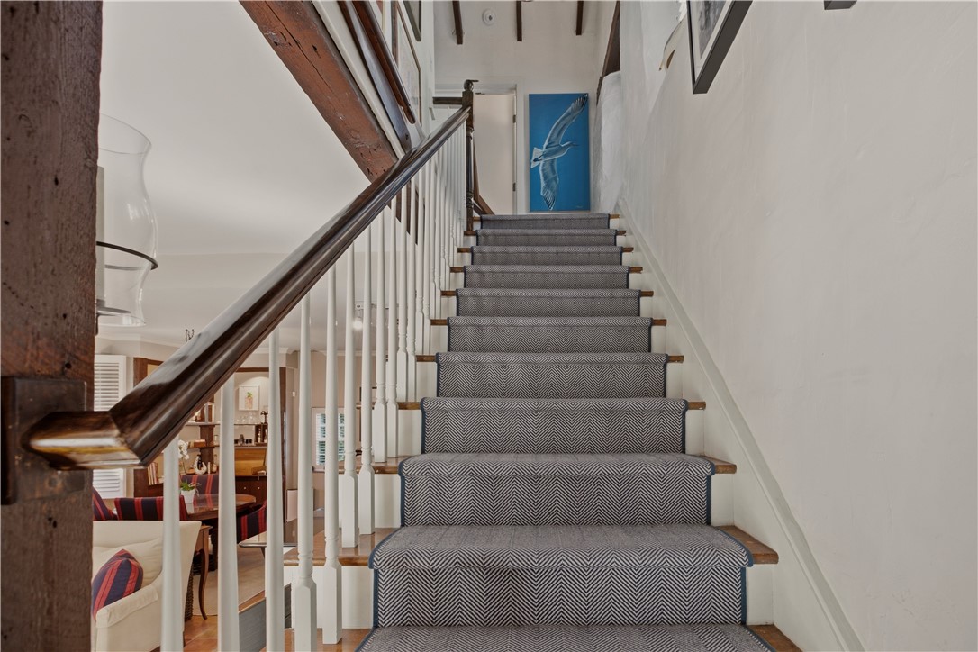 453 Bellevue Avenue CH