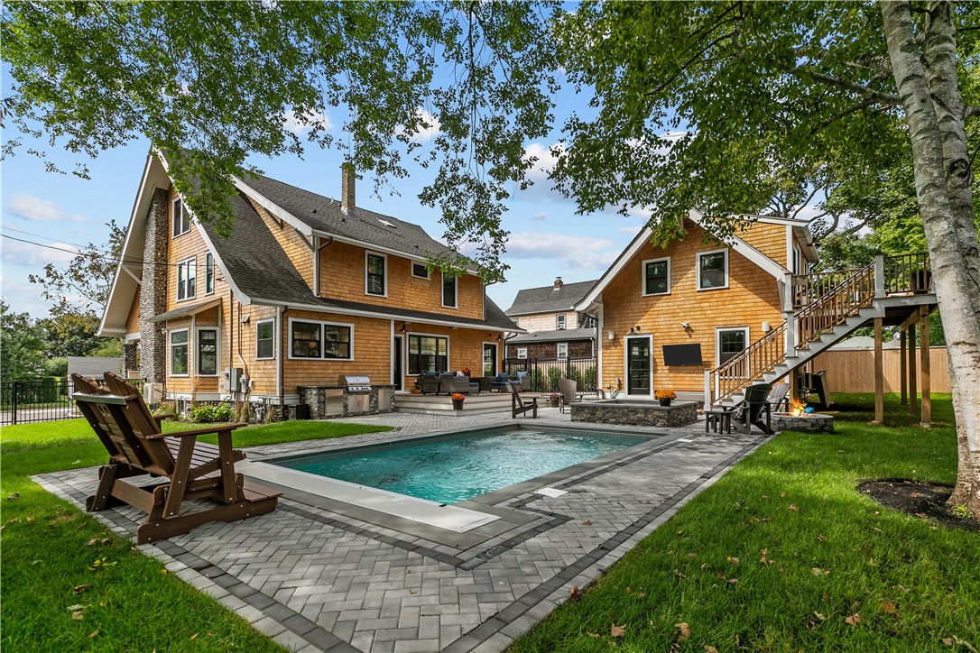 14 Kay Boulevard