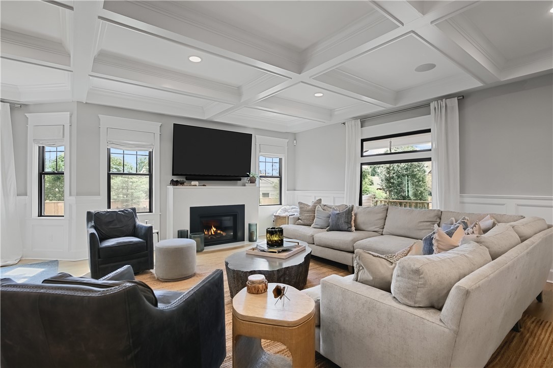 14 Kay Boulevard