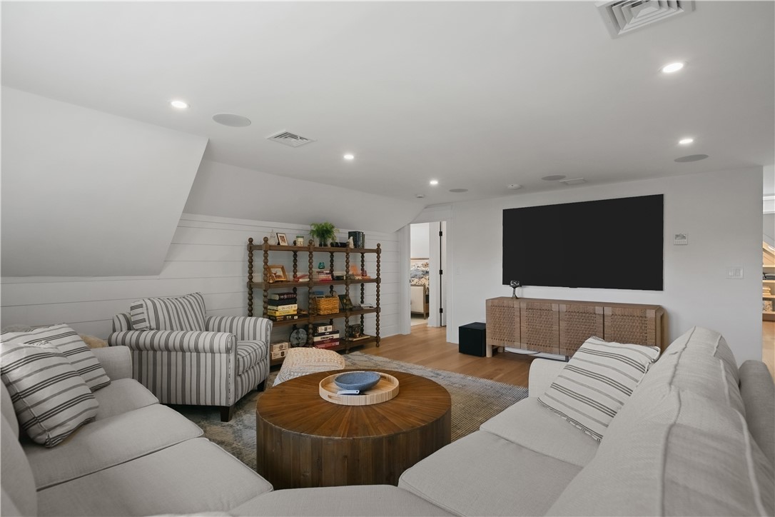 14 Kay Boulevard
