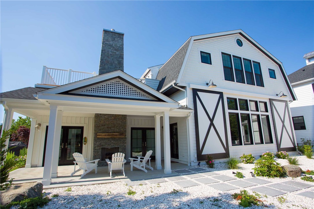 85 Third Beach Road
