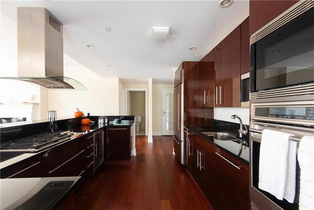 1 Tower Drive 306