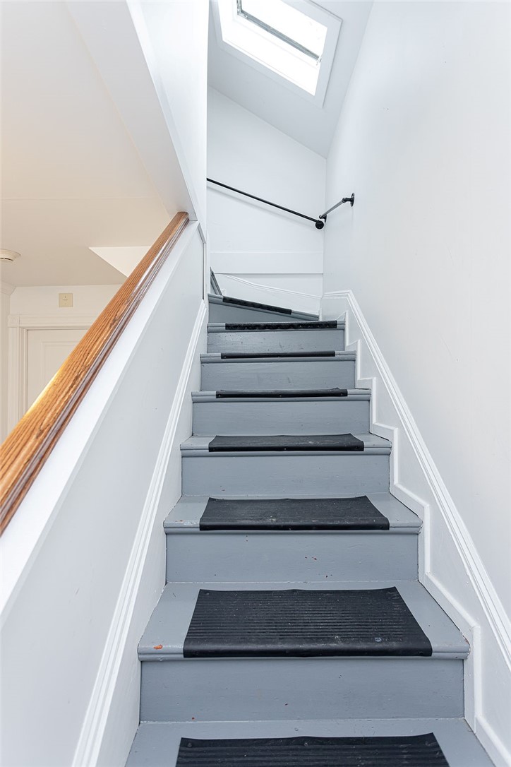 33 Third Street 3