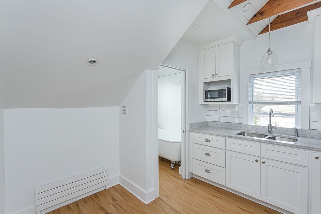 33 Third Street 3