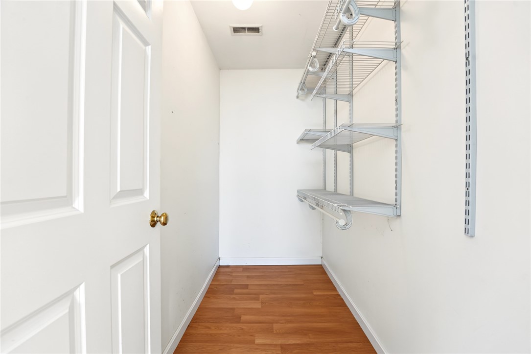 29 Glenwood Avenue