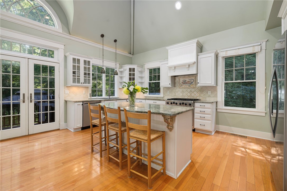 26 Thayer Avenue
