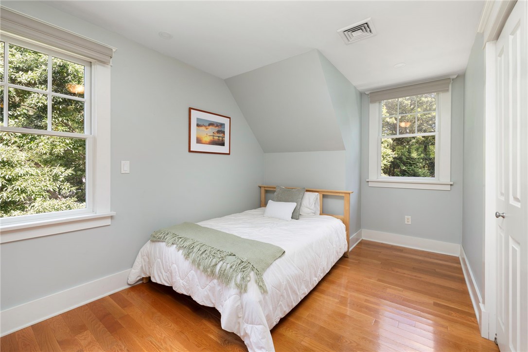 26 Thayer Avenue
