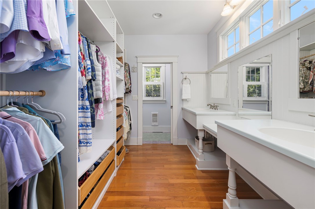 26 Thayer Avenue