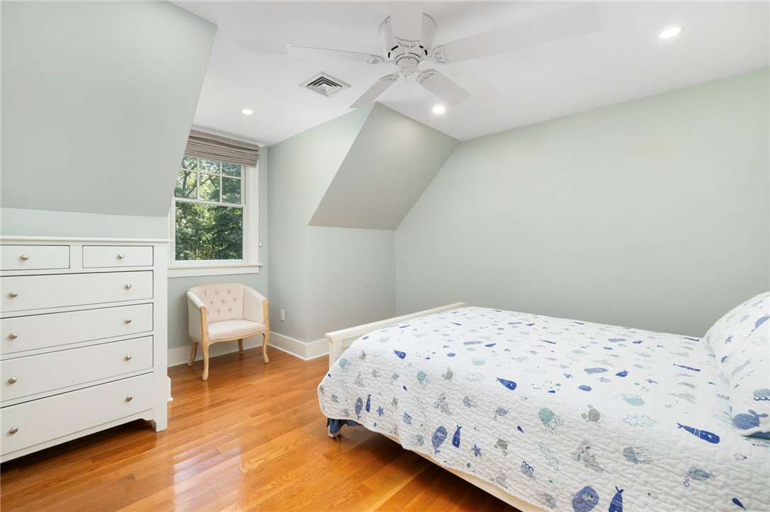 26 Thayer Avenue
