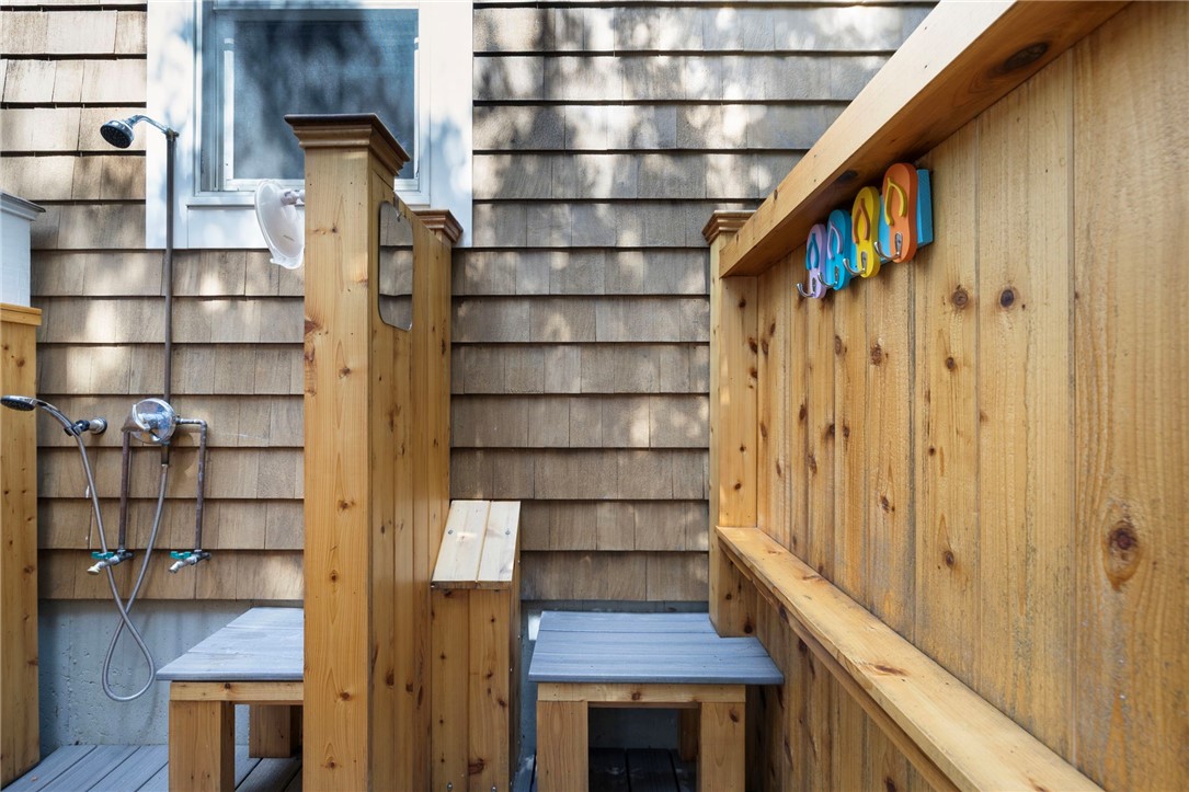 26 Thayer Avenue