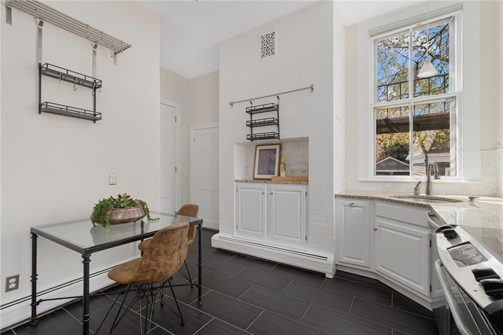 87 Cooke Street 2
