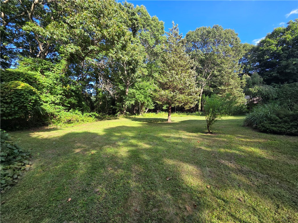 30 Earle Drive