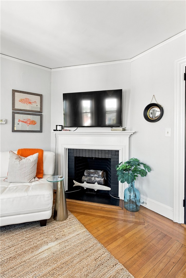 8 Everett Street 3