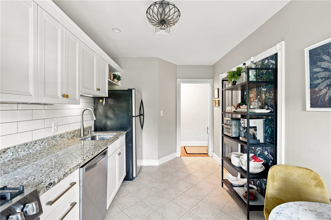 8 Everett Street 3