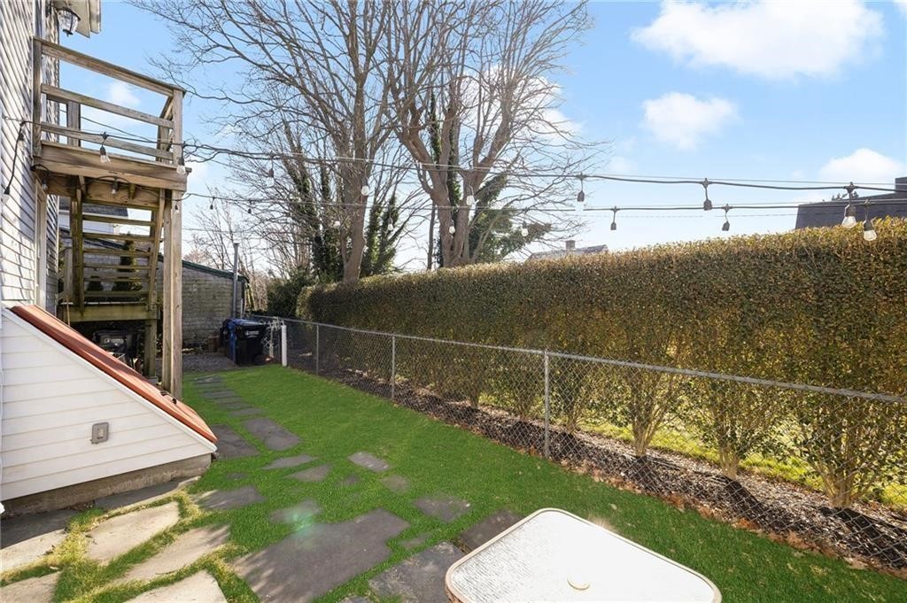82 Burnside Avenue 2